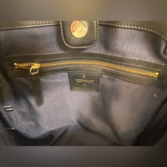 Pour la Victoire Large Butler Tote- Leather - Picture 4 of 5